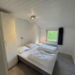 Large With Pool And Sauna Semesterbostad