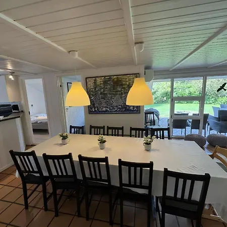 Large With Pool And Sauna Bøtø By
