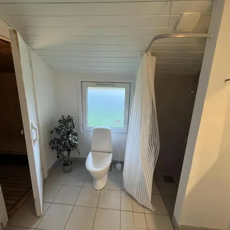 Large With Pool And Sauna *