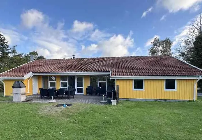 Large With Pool And Sauna Casa vacanze