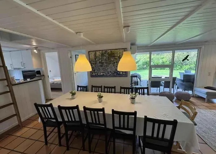 Casa vacanze Large With Pool And Sauna *