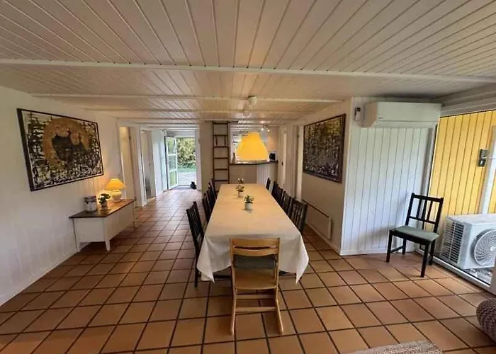 Large With Pool And Sauna *